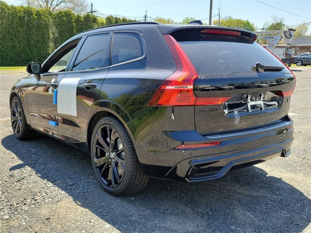 New 2024 Volvo XC60 Recharge PlugIn Hybrid T8 Ultimate Black Edition