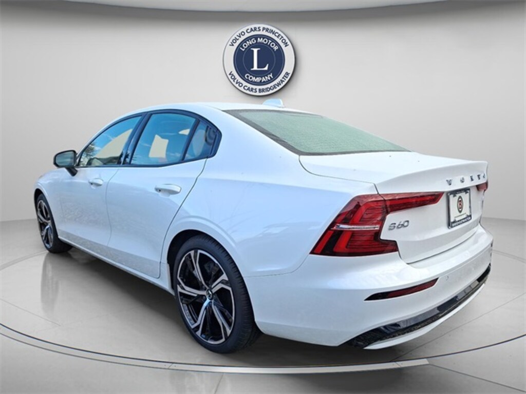 Used 2024 Volvo S60 B5 Core Dark Sedan