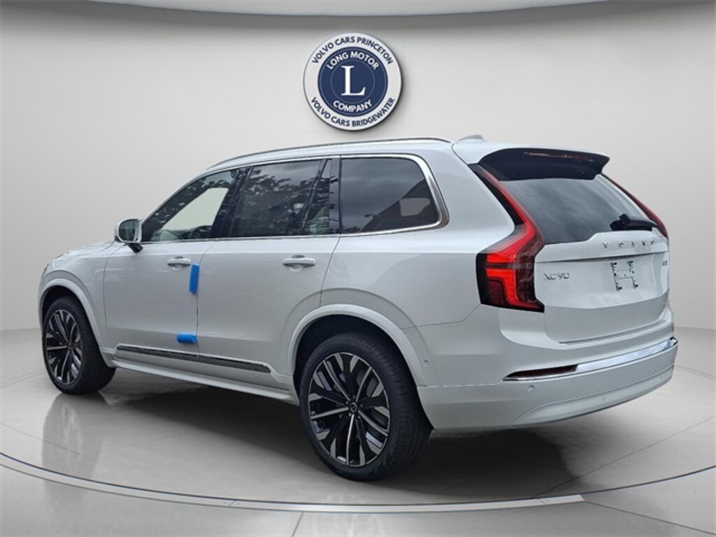 New 2026 Volvo XC90 B6 Plus 7-Seater SUV