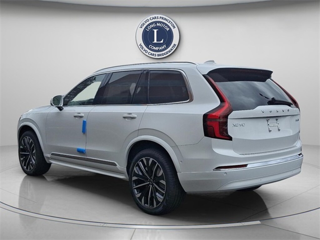 New 2026 Volvo XC90 B6 Plus 7-Seater SUV