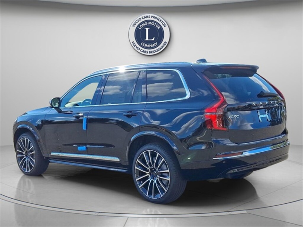 New 2026 Volvo XC90 B6 Plus 7-Seater SUV