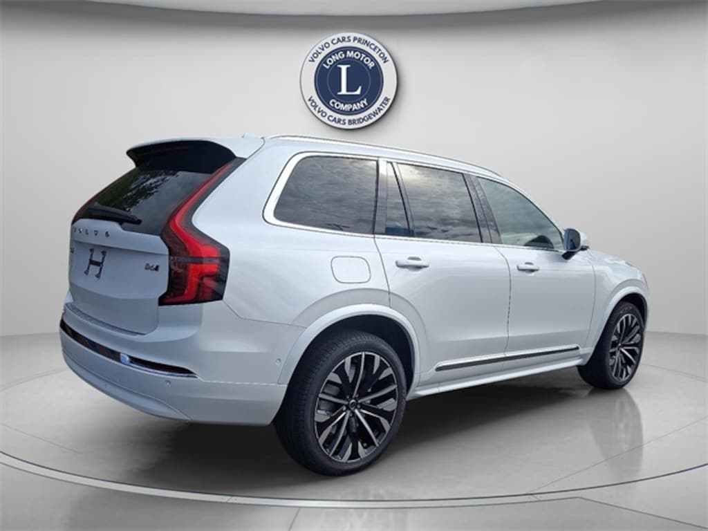 New 2026 Volvo XC90 B6 Plus 7-Seater SUV