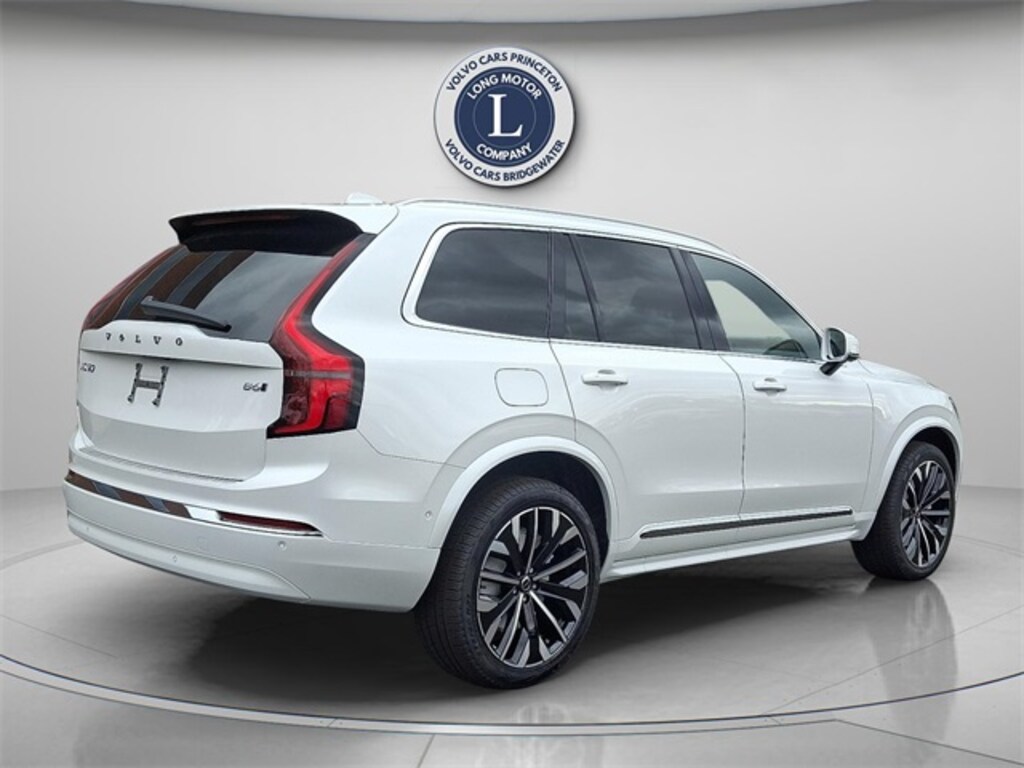 New 2026 Volvo XC90 B6 Plus 7-Seater SUV