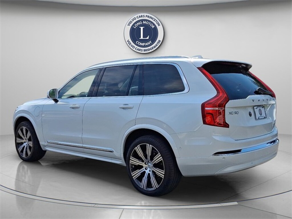 Certified 2023 Volvo XC90 Recharge Plug-In Hybrid Ultimate 6-Seater SUV