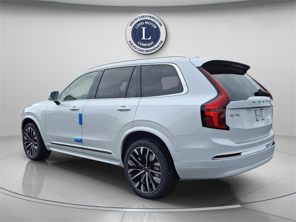 New 2026 Volvo XC90 B6 Plus 7-Seater SUV