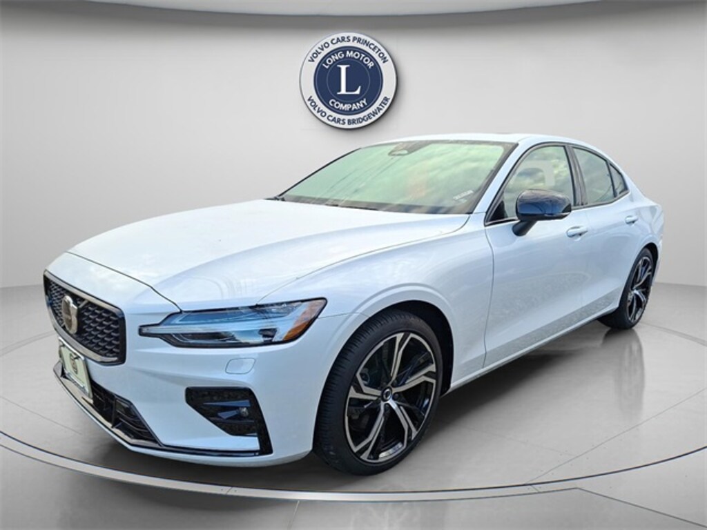 Used 2024 Volvo S60 B5 Core Dark Sedan