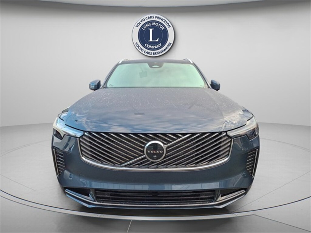 New 2026 Volvo XC90 plug-in hybrid T8 Plus 7-Seater SUV