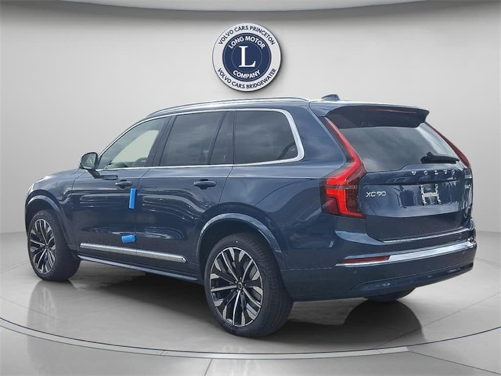 New 2026 Volvo XC90 B6 Plus 7-Seater SUV