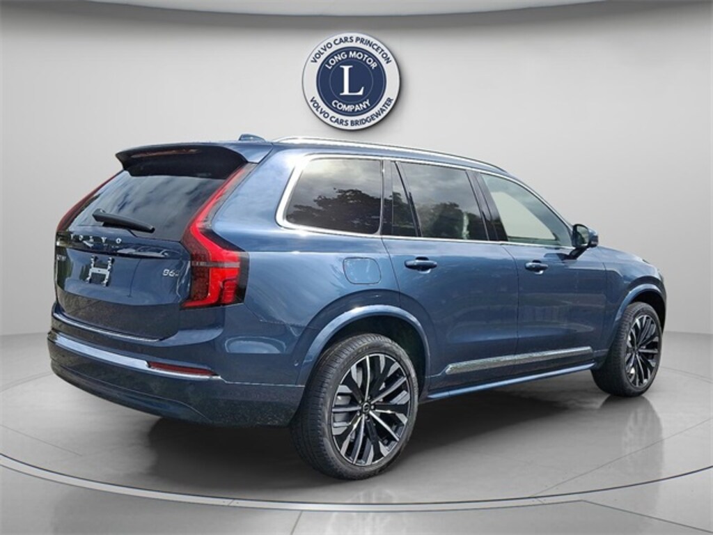 New 2026 Volvo XC90 B6 Plus 7-Seater SUV