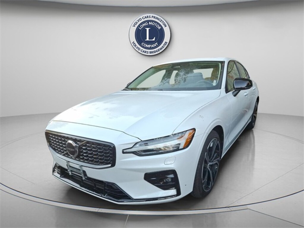 Used 2024 Volvo S60 B5 Core Dark Sedan