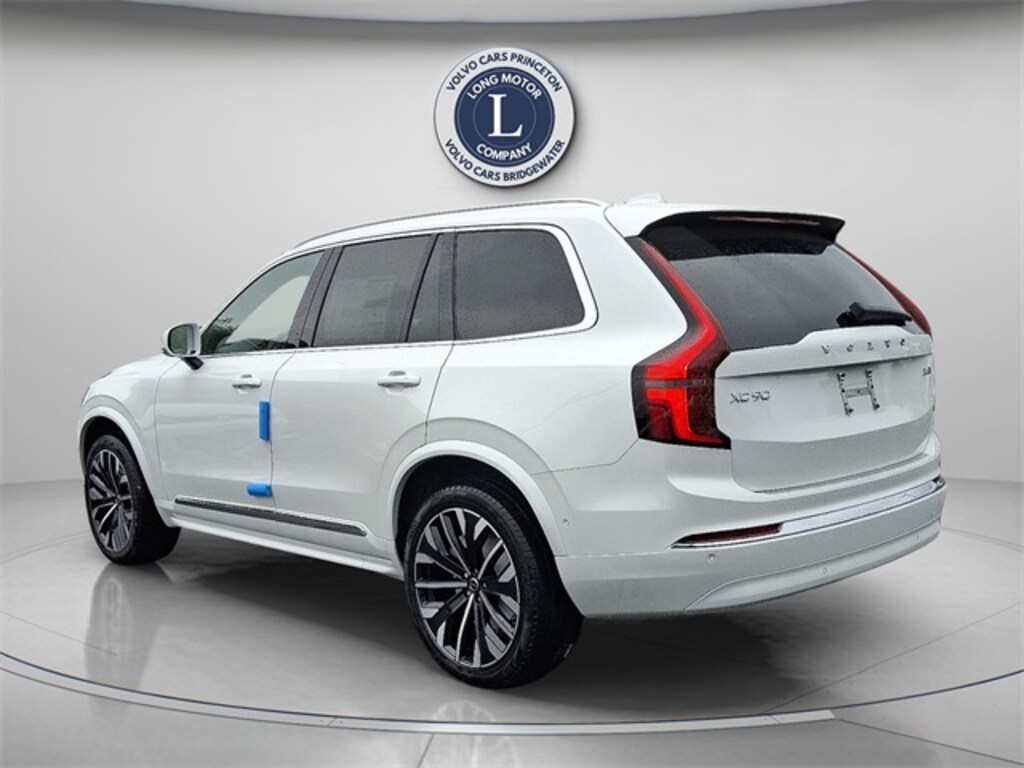 New 2026 Volvo XC90 B6 Plus 7-Seater SUV