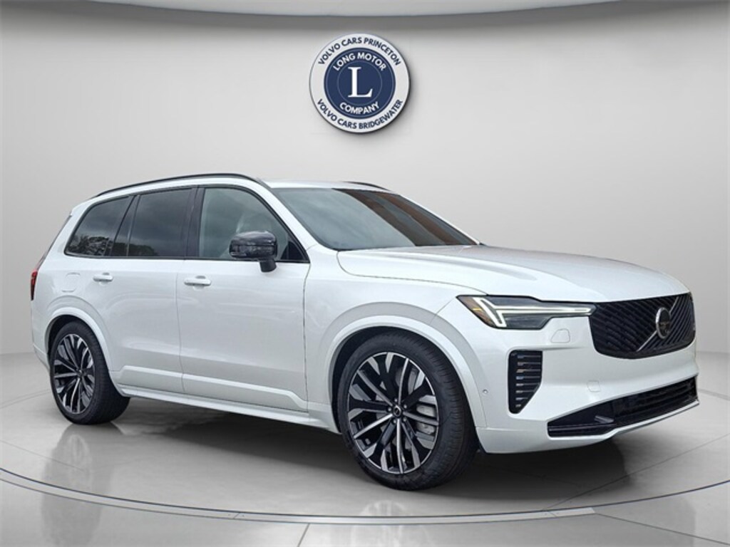 New 2026 Volvo XC90 B6 Ultra Dark Theme 7-Seater SUV