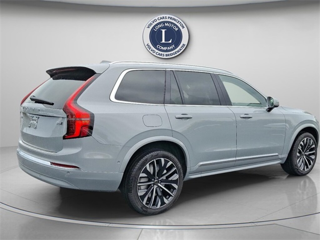 New 2026 Volvo XC90 B6 Plus 7-Seater SUV