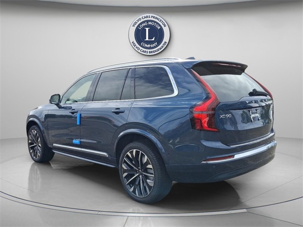 New 2026 Volvo XC90 B6 Plus 7-Seater SUV