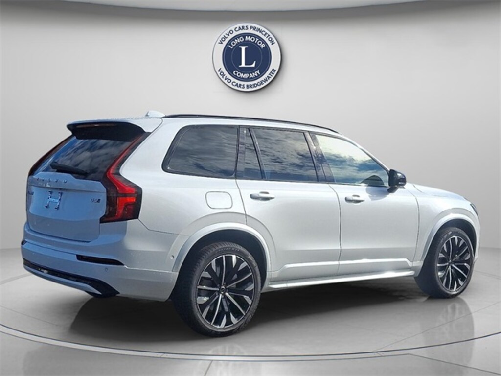 New 2026 Volvo XC90 B6 Ultra Dark Theme 7-Seater SUV