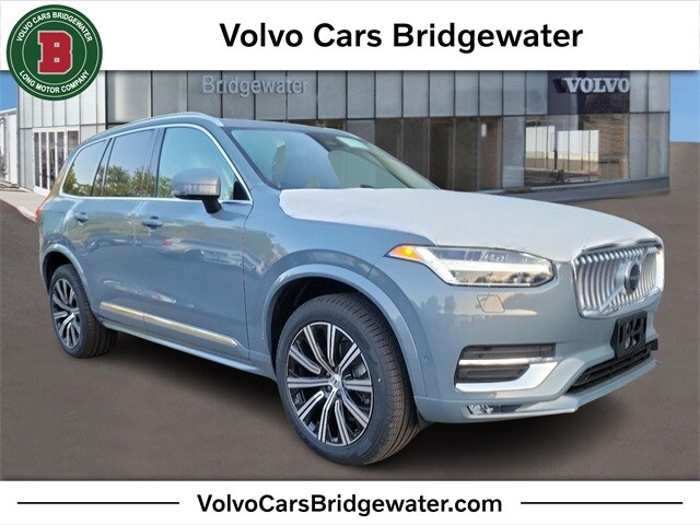 Volvo XC90 Trim Levels: Momentum vs. R-Design vs. Inscription