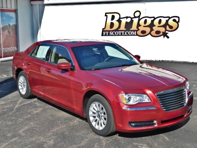 2013 Chrysler 300 For Sale >> 2015 Chrysler 200 4dr Sdn Limited Fwd Sedan 2013 Chrysler 300 For Sale >> 2015 Chrysler 200 4dr Sdn Limited Fwd Sedan