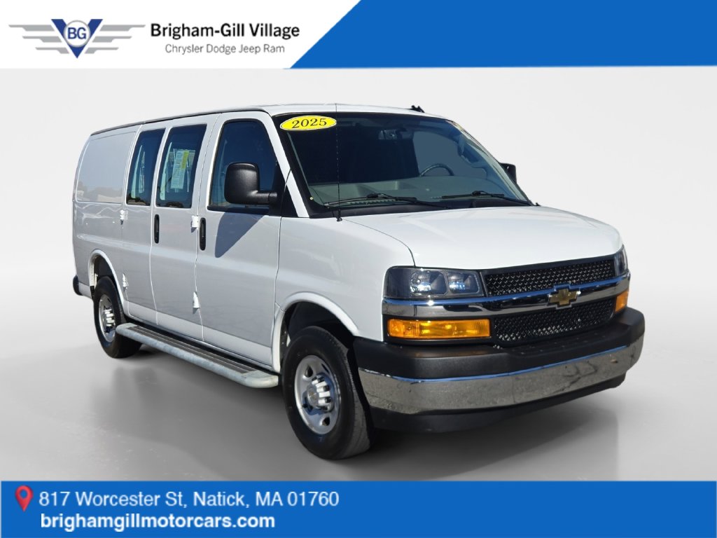 2025 Chevrolet Express Cargo