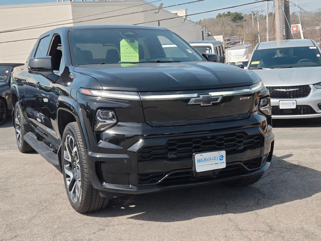 Used 2024 Chevrolet Silverado EV RST with VIN 1GC40ZEL0RU302256 for sale in Natick, MA