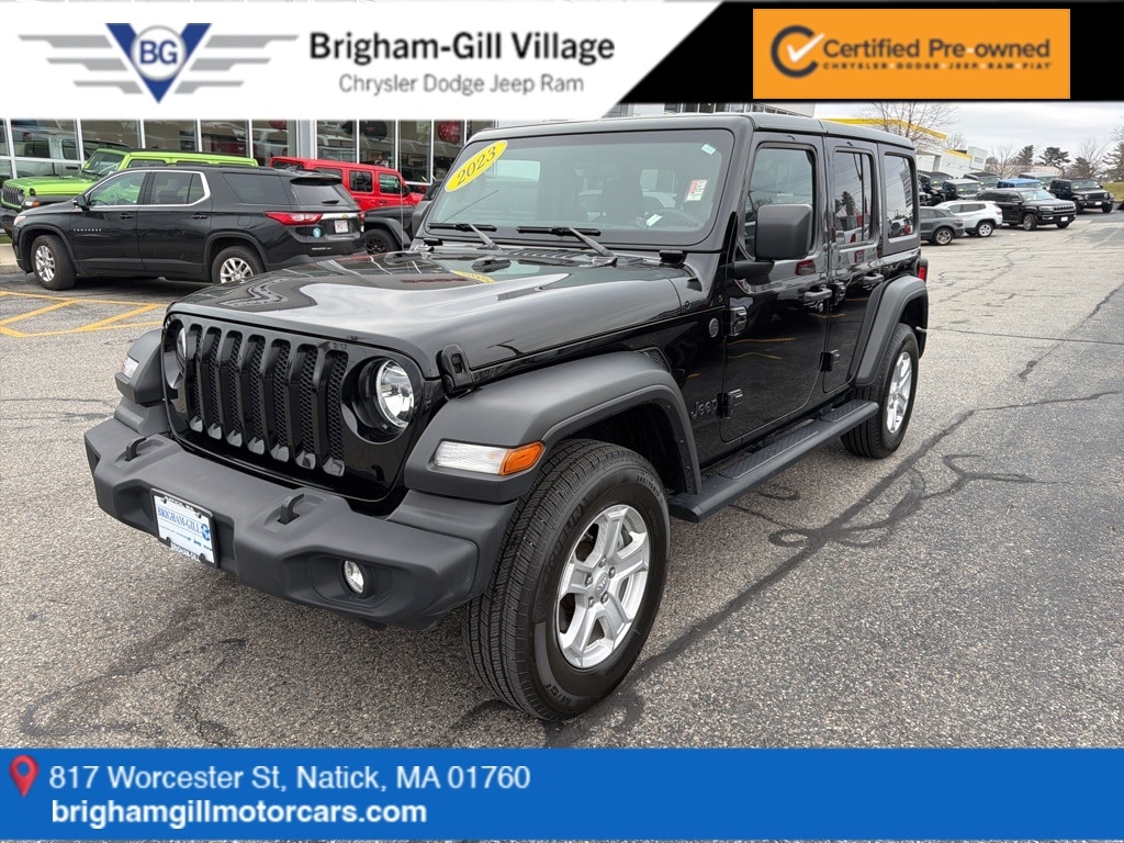 2023 Jeep Wrangler 4-Door Sport S's photo