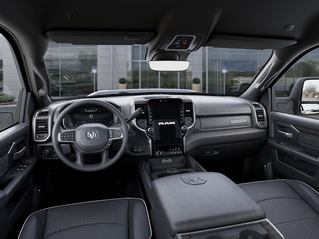 2026 RAM 2500 Laramie - Photo 14