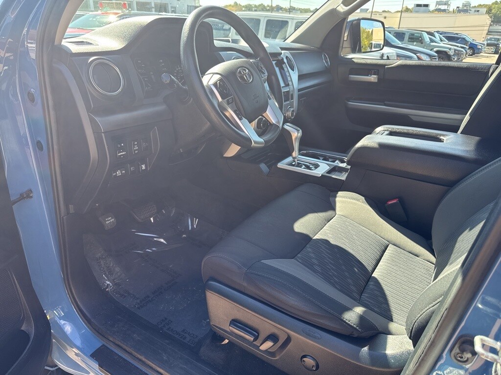 2021 Toyota Tundra SR5 Grade photo 2