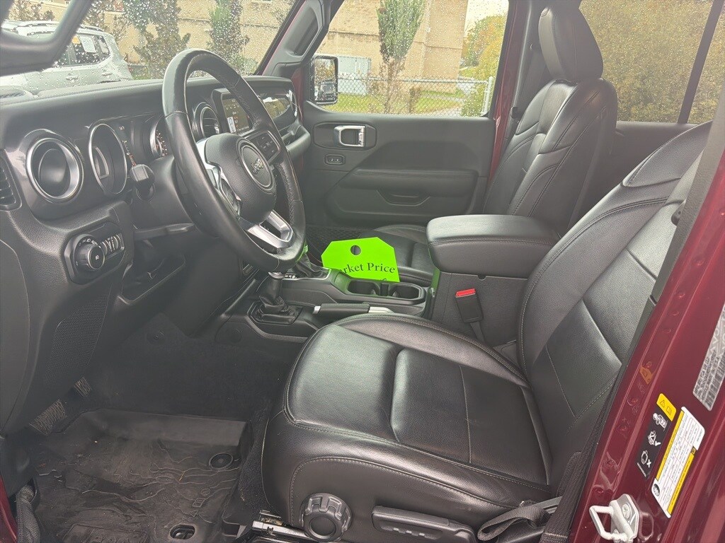 Used 2022 Jeep Wrangler Unlimited Sahara Altitude SUV