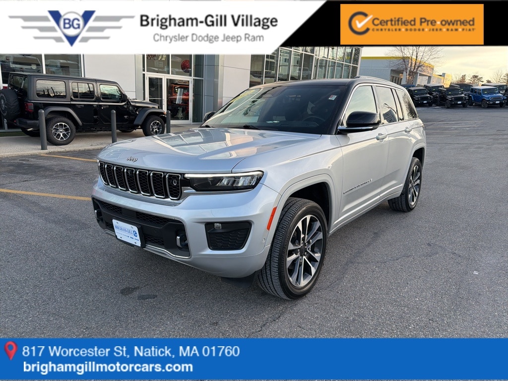 2022 Jeep Grand Cherokee Overland's photo