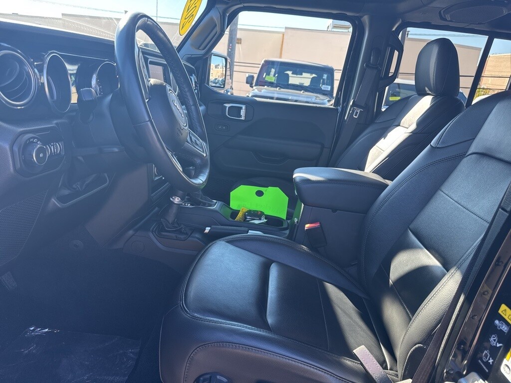 2022 Jeep Wrangler Unlimited Sahara Altitude photo 4