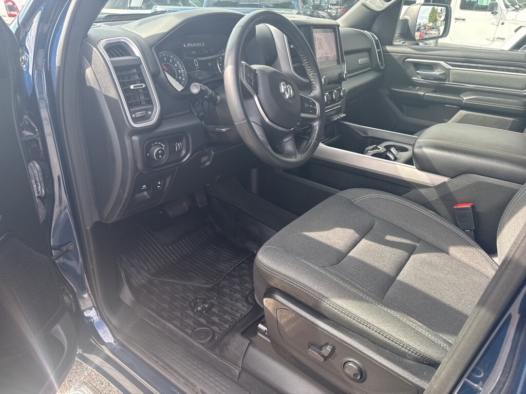 2022 Ram 1500 Big Horn Lone Star photo 3