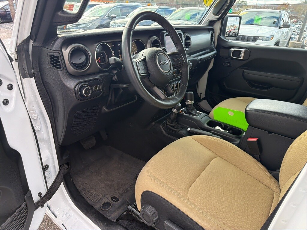 2022 Jeep Wrangler Unlimited Sport S photo 3