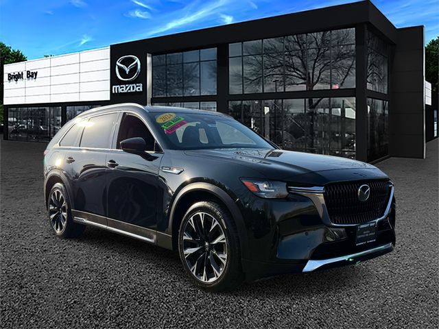 2024 Mazda CX-90 PHEV Premium Package's photo