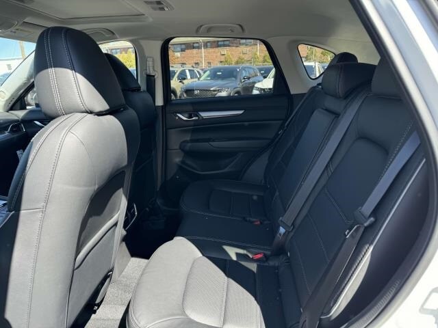 2025 Mazda CX-5 2.5 S Preferred photo 2