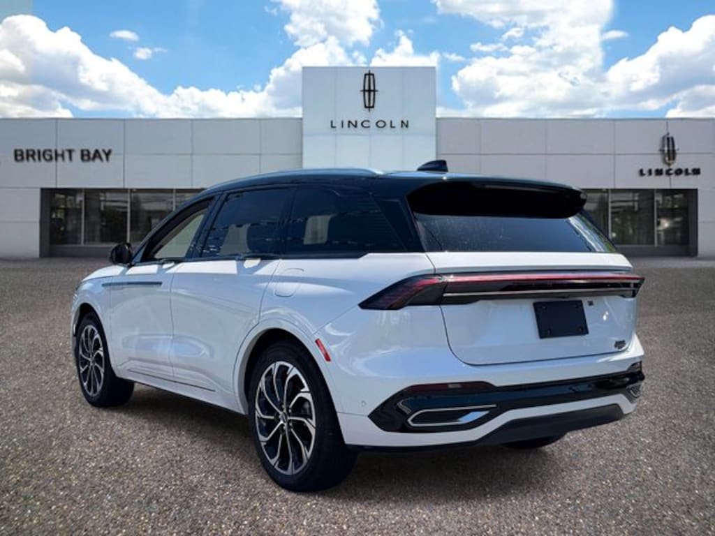 Used 2024 Lincoln Nautilus Reserve SUV