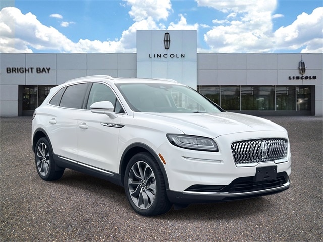 2023 Lincoln Nautilus Reserve's photo