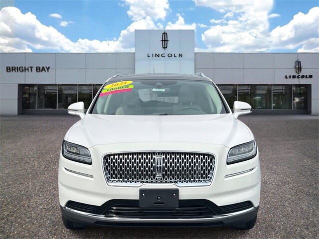 2021 Lincoln Nautilus Reserve photo 2