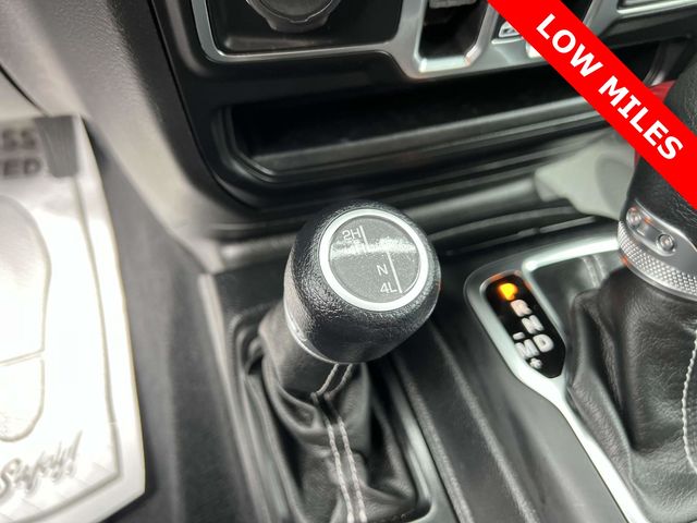 2021 Jeep Gladiator Overland - Photo 24