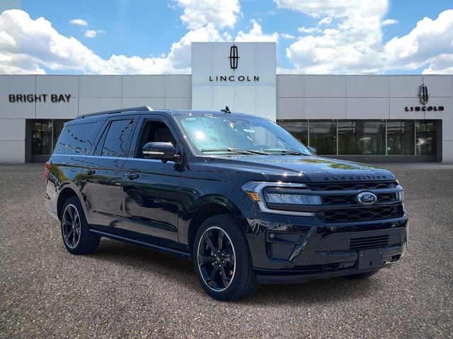 2023 Ford Expedition Limited MAX 4x4's photo