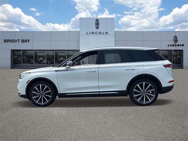 2020 Lincoln Corsair Reserve photo 3