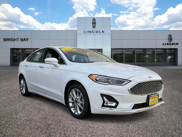 2019 Ford Fusion Plug-In Hybrid Titanium's photo