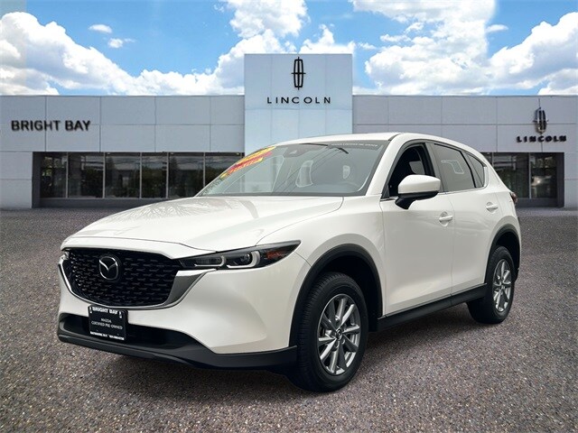 2022 Mazda CX-5 2.5 S Preferred photo 2
