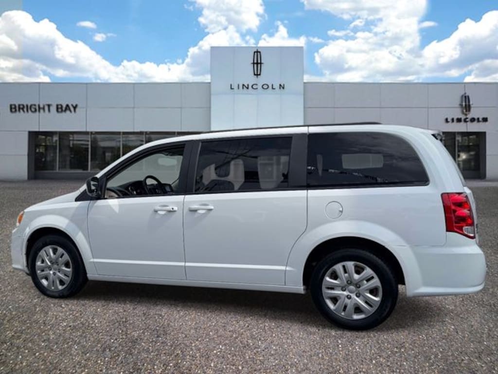 Used 2018 Dodge Grand Caravan SE Minivan/Van