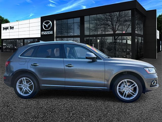 Used 2016 Audi Q5 Premium Plus with VIN WA1L2AFP2GA146822 for sale in Bay Shore, NY
