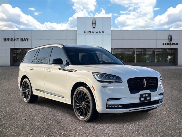 2023 Lincoln Aviator Reserve's photo