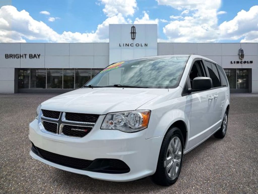 Used 2018 Dodge Grand Caravan SE Minivan/Van