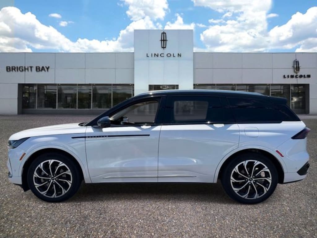 Used 2024 Lincoln Nautilus Reserve SUV