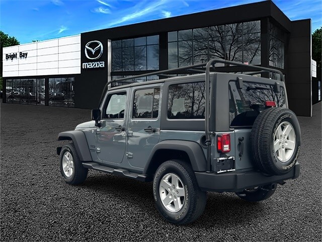 2014 Jeep Wrangler Unlimited Sport photo 4