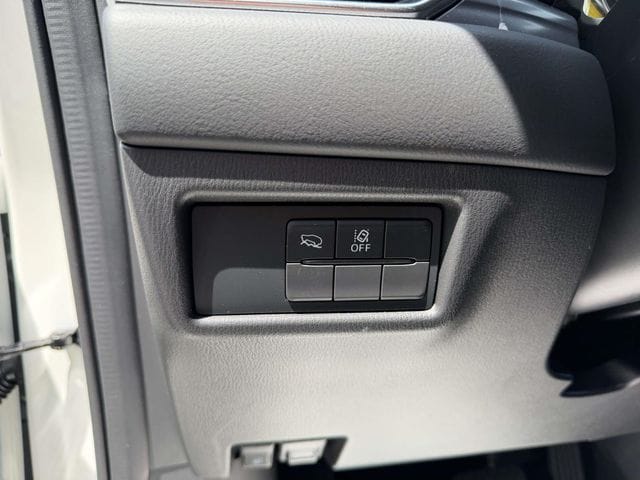 2025 Mazda CX-5 S Select Package - Photo 19