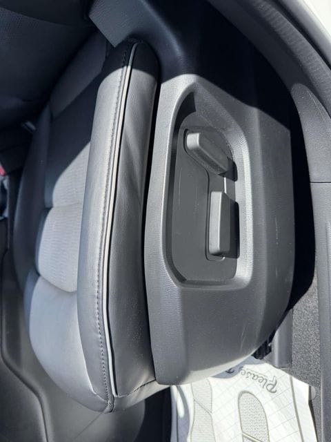 2025 Mazda CX-5 S Select Package - Photo 15