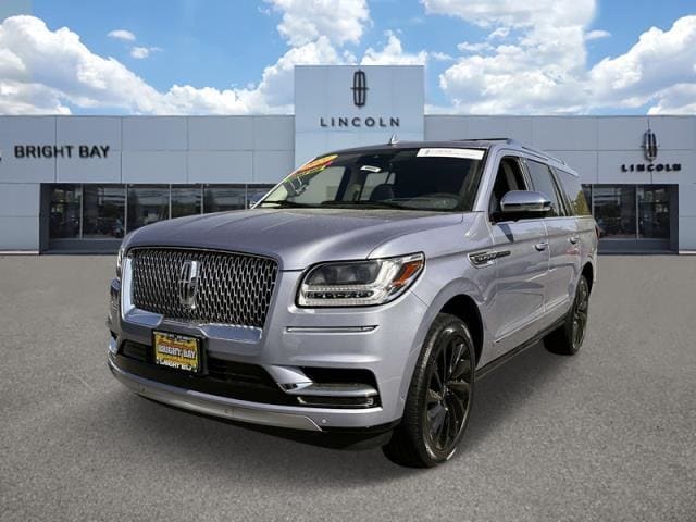 Used 2021 Lincoln Navigator Black Label L with VIN 5LMJJ3TT5MEL03429 for sale in Bay Shore, NY